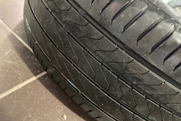 valkoinen Maxus Euniq 5 2021 kuva 15.