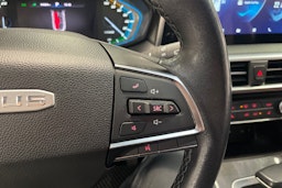 valkoinen Maxus Euniq 5 2021 kuva 24.