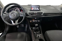 Musta Mazda 3 2016 kuva 9.