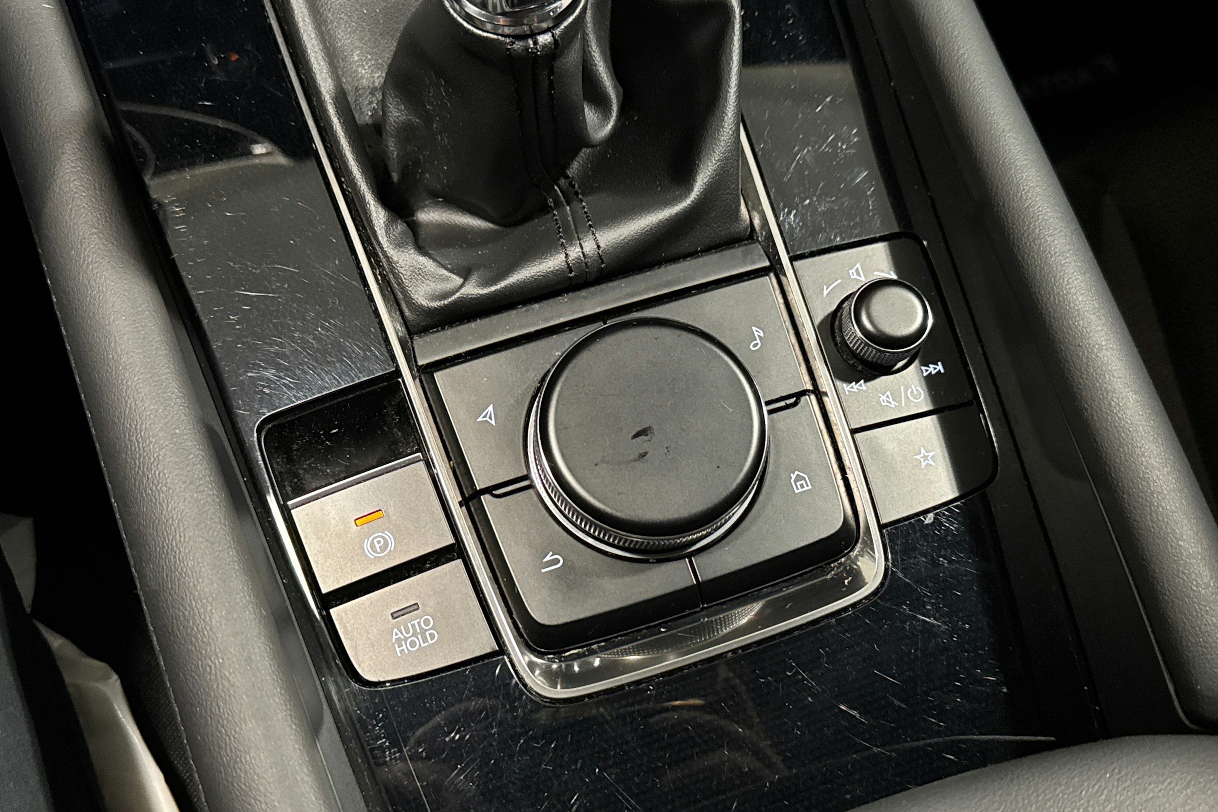 met. harmaa Mazda 3 2021 kuva 21.