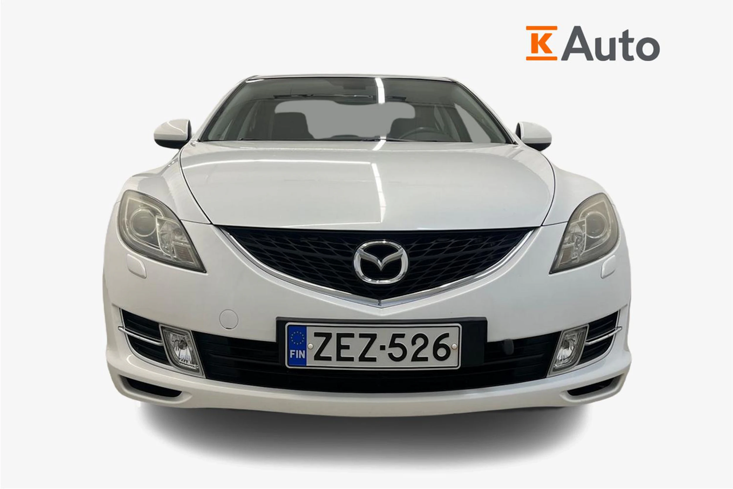 Valkoinen Mazda 6 2009 kuva 4.