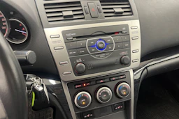 Valkoinen Mazda 6 2009 kuva 16.
