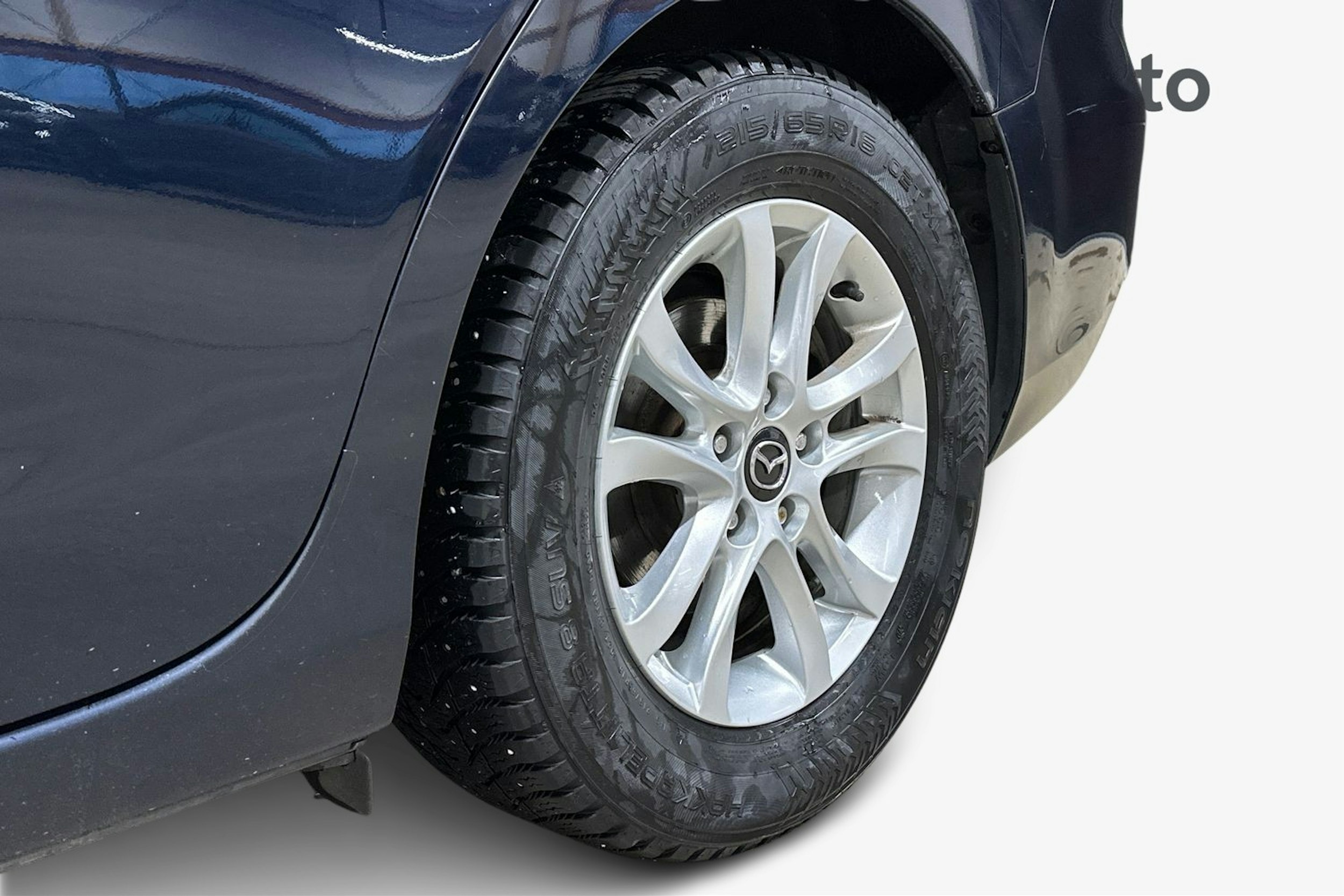 sininen Mazda 6 2015 kuva 11.