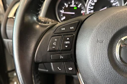 valkoinen Mazda 6 2016 kuva 13.