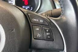 valkoinen Mazda 6 2016 kuva 14.