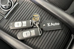 valkoinen Mazda 6 2016 kuva 23.