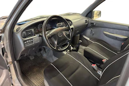 harmaa Mazda B2500 2002 kuva 8.