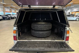 harmaa Mazda B2500 2002 kuva 12.