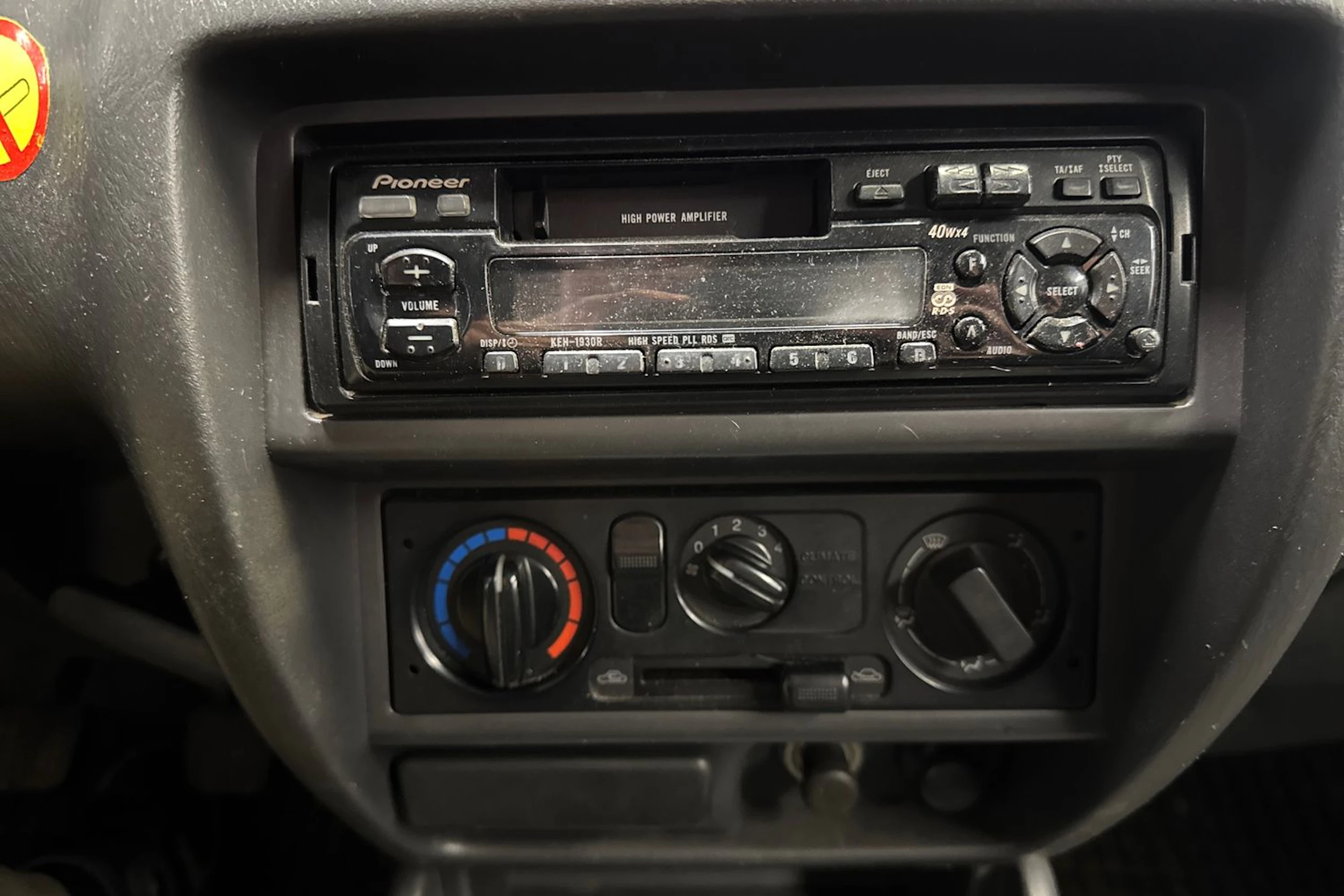 harmaa Mazda B2500 2002 kuva 19.