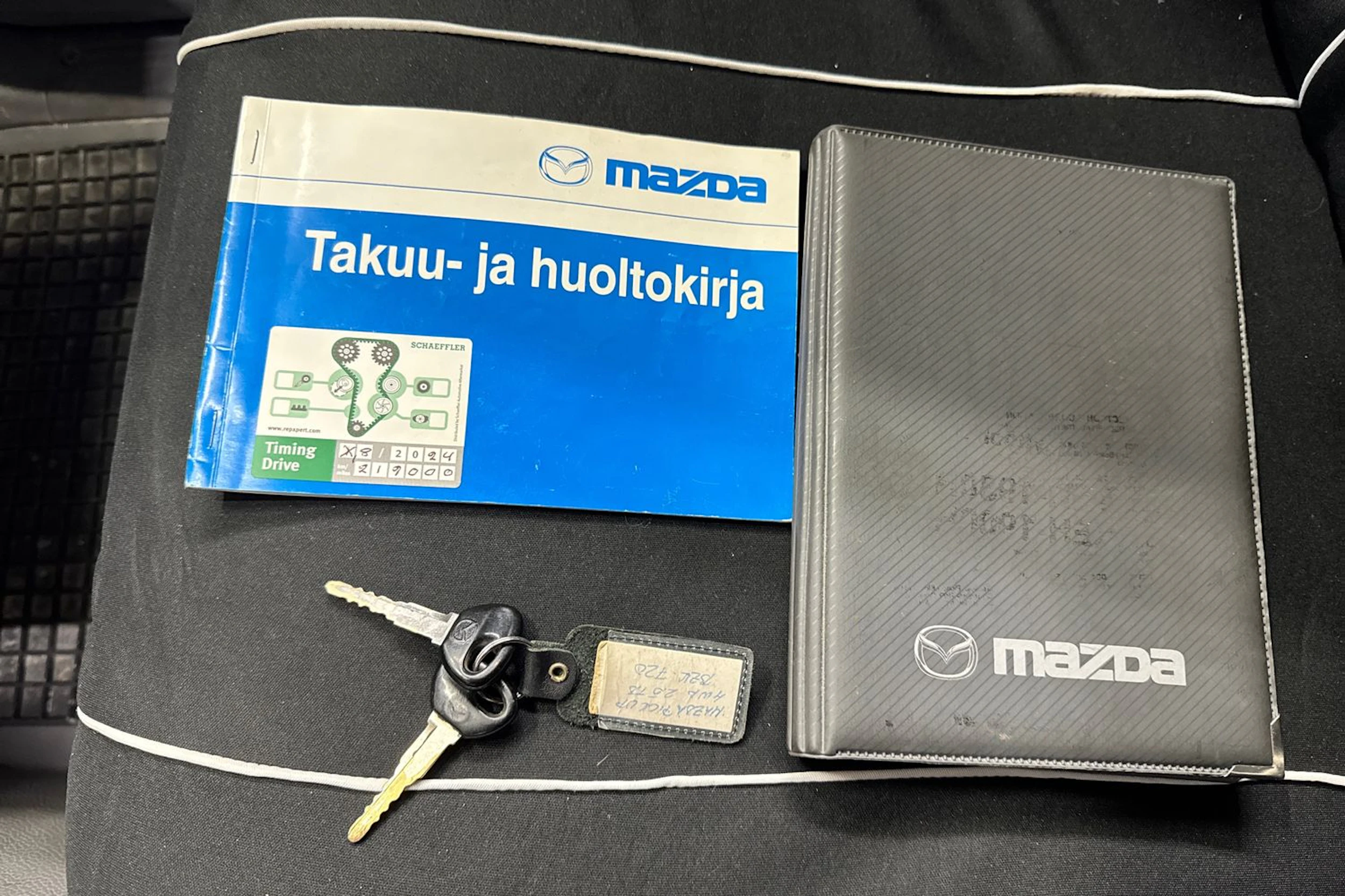 harmaa Mazda B2500 2002 kuva 21.