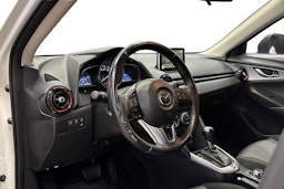 valkoinen Mazda CX-3 2016 kuva 7.