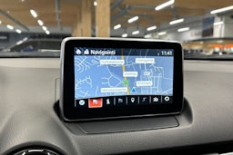 valkoinen Mazda CX-3 2016 kuva 20.