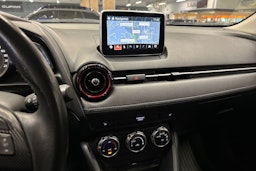 valkoinen Mazda CX-3 2016 kuva 21.