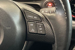 valkoinen Mazda CX-3 2016 kuva 13.