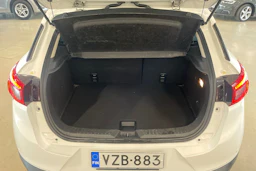 valkoinen Mazda CX-3 2016 kuva 27.