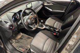 harmaa Mazda CX-3 2017 kuva 3.