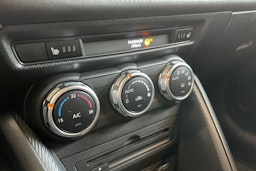 Musta Mazda cx-3 2017 kuva 22.