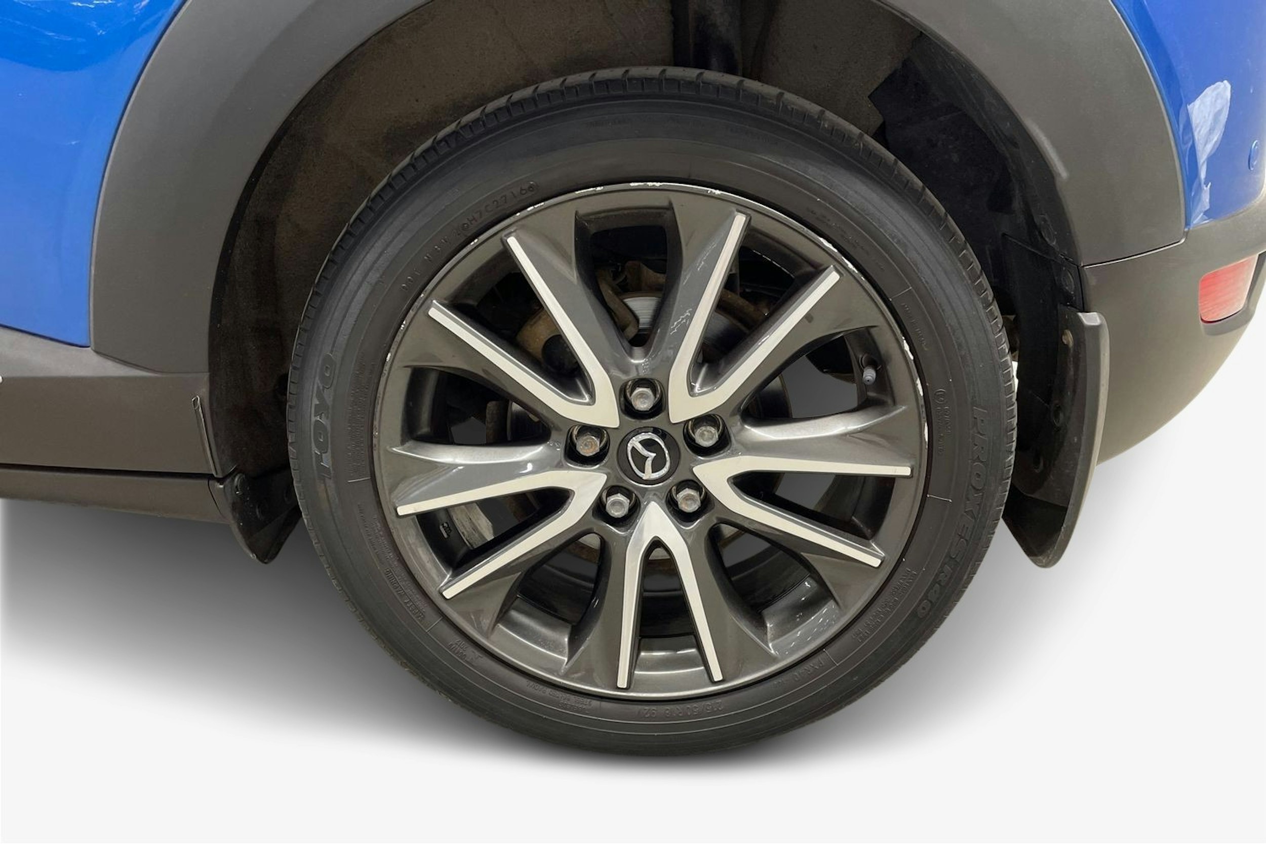 Sininen Mazda cx-3 2017 kuva 9.