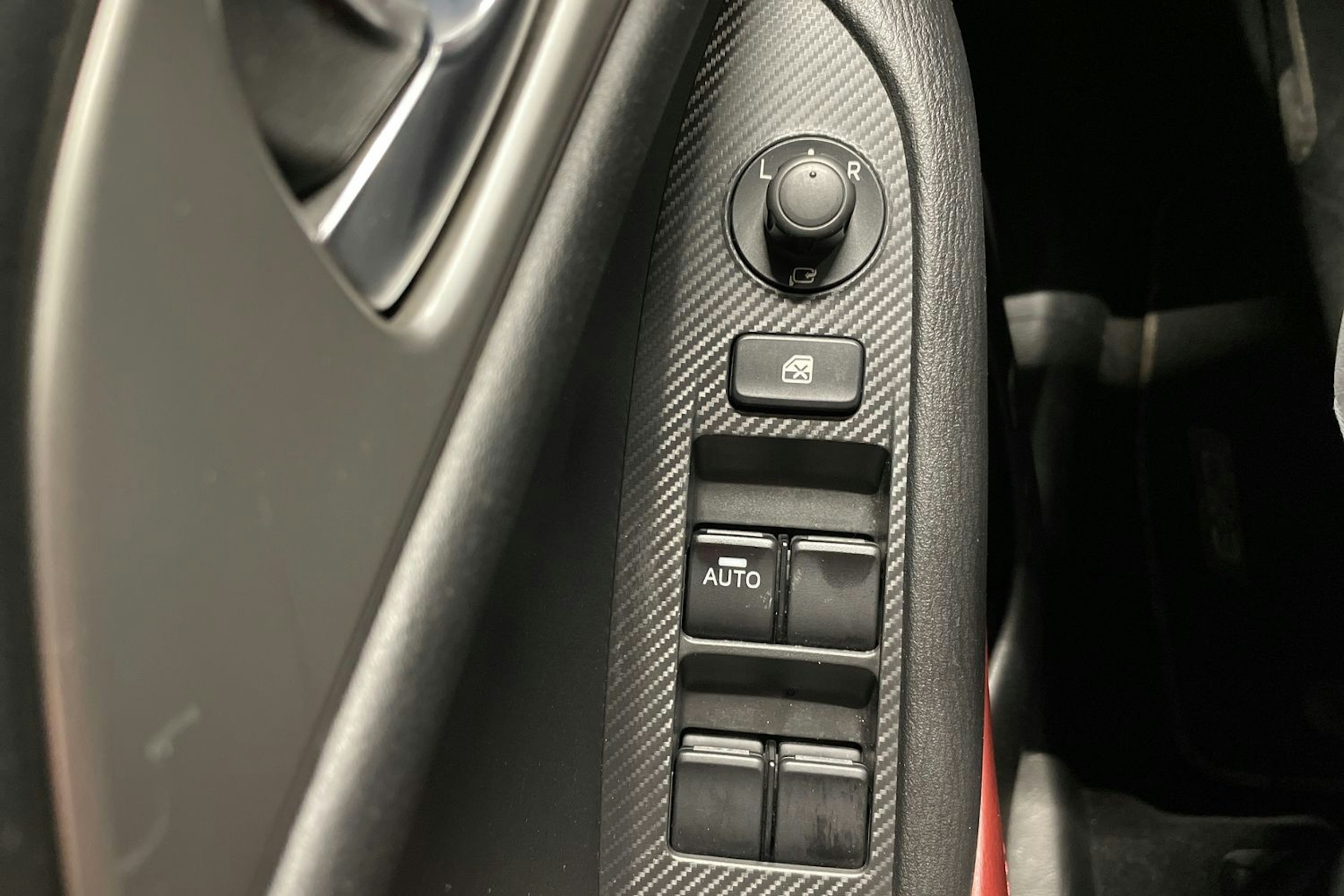 Sininen Mazda cx-3 2017 kuva 20.