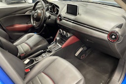 Sininen Mazda cx-3 2017 kuva 28.
