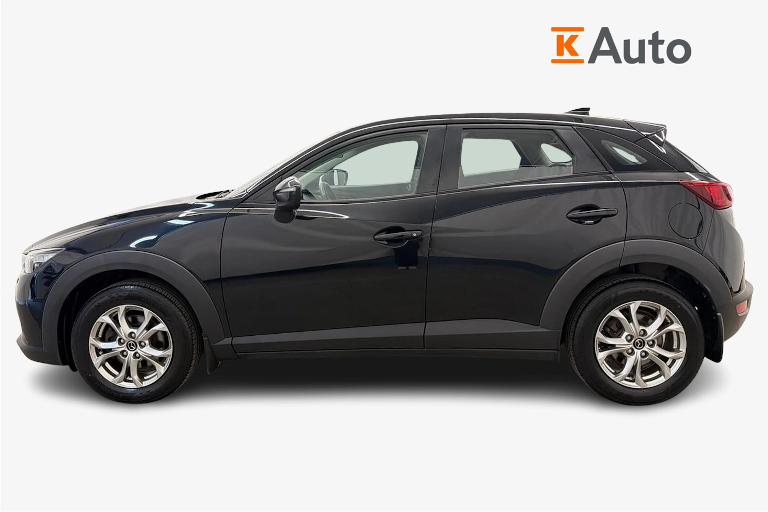 musta Mazda CX-3 2017 kuva 5.