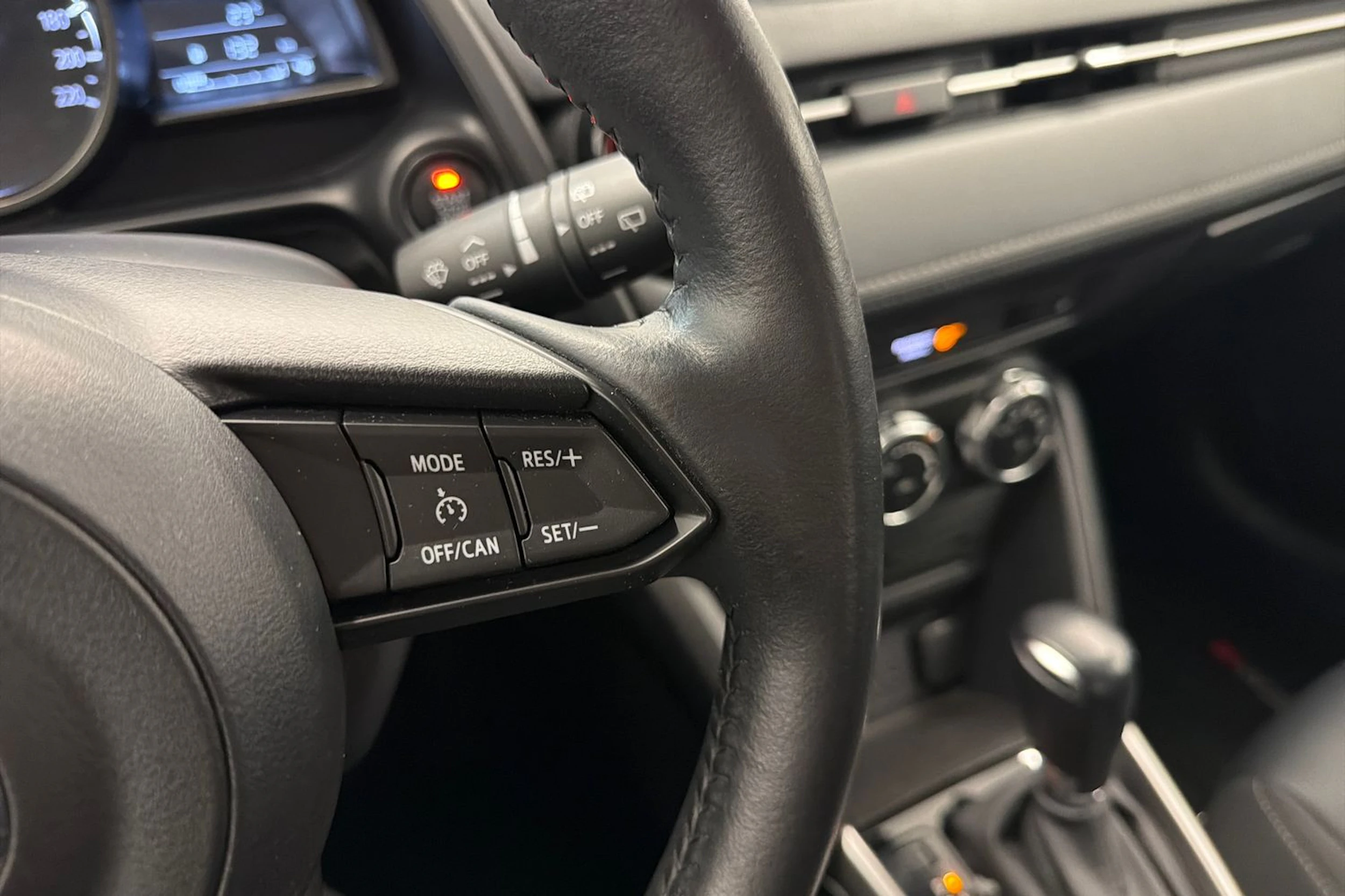 musta Mazda CX-3 2017 kuva 17.