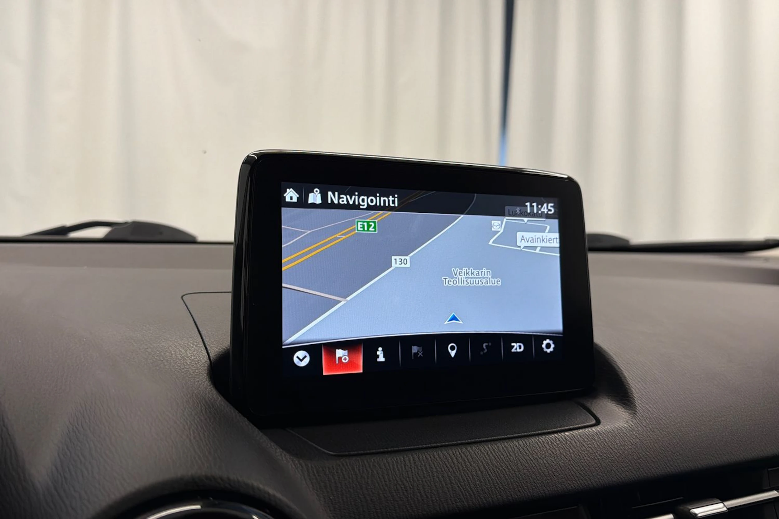 musta Mazda CX-3 2017 kuva 21.