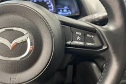 musta Mazda cx-3 2017 kuva 12.
