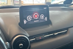 harmaa Mazda CX-3 2019 kuva 14.