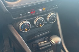 harmaa Mazda CX-3 2019 kuva 16.
