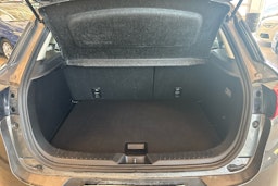 harmaa Mazda CX-3 2019 kuva 19.