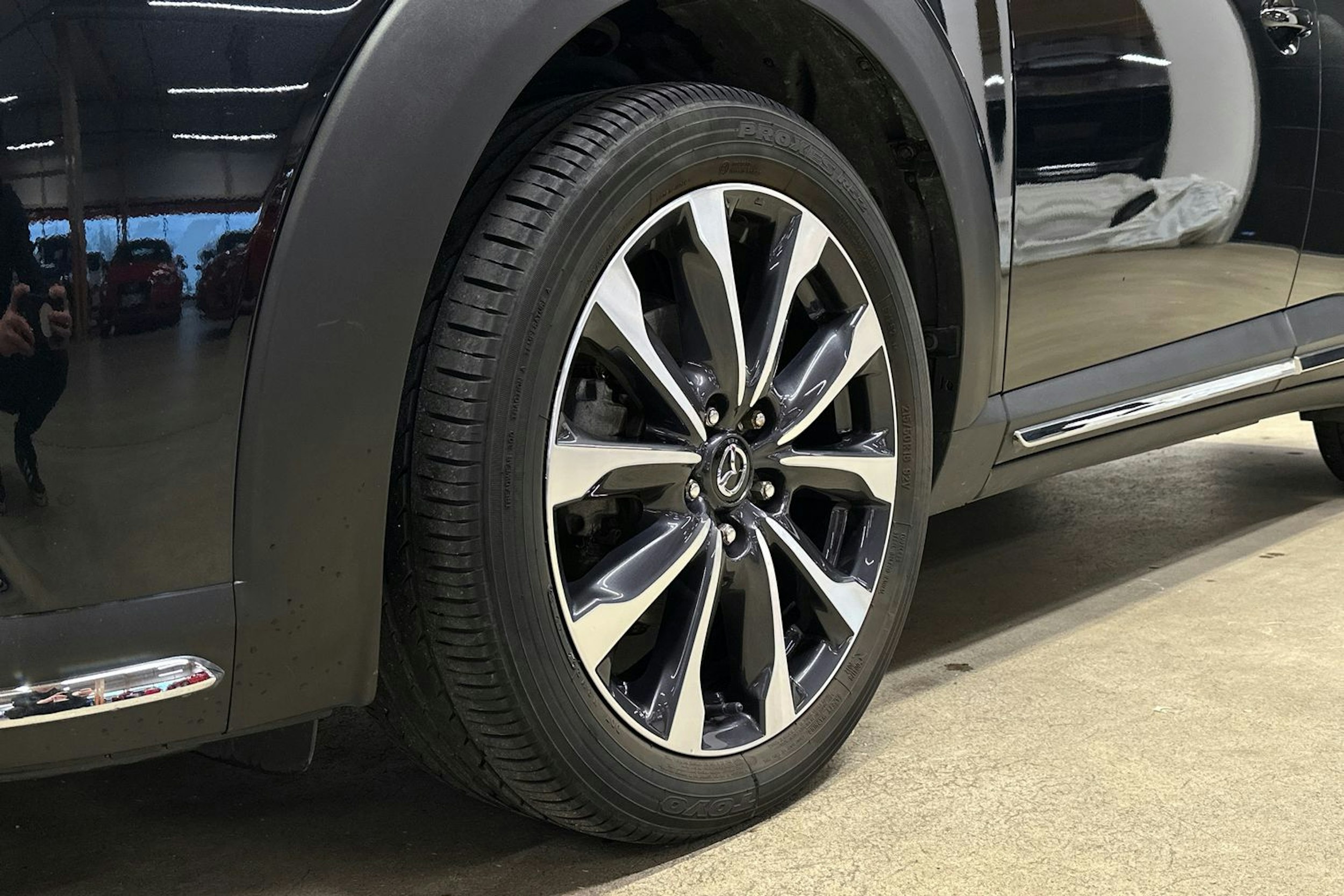 met. musta Mazda CX-3 2019 kuva 9.