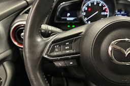 met. musta Mazda CX-3 2019 kuva 23.