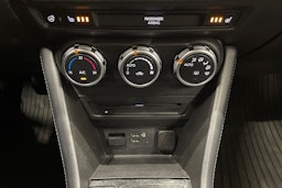 musta Mazda CX-3 2019 kuva 20.