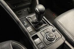 musta Mazda CX-3 2019 kuva 21.