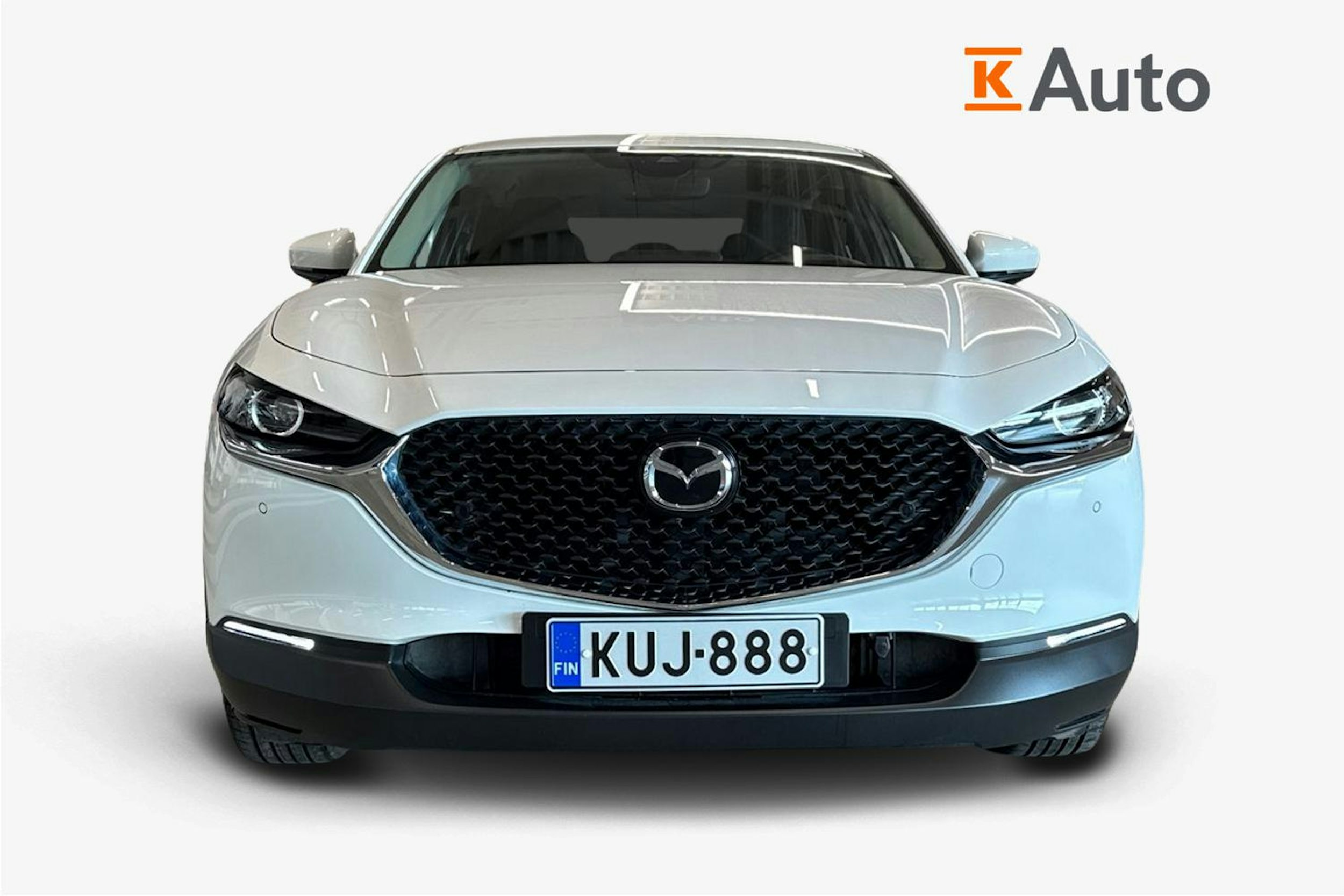 valkoinen Mazda CX-30 2021 kuva 4.
