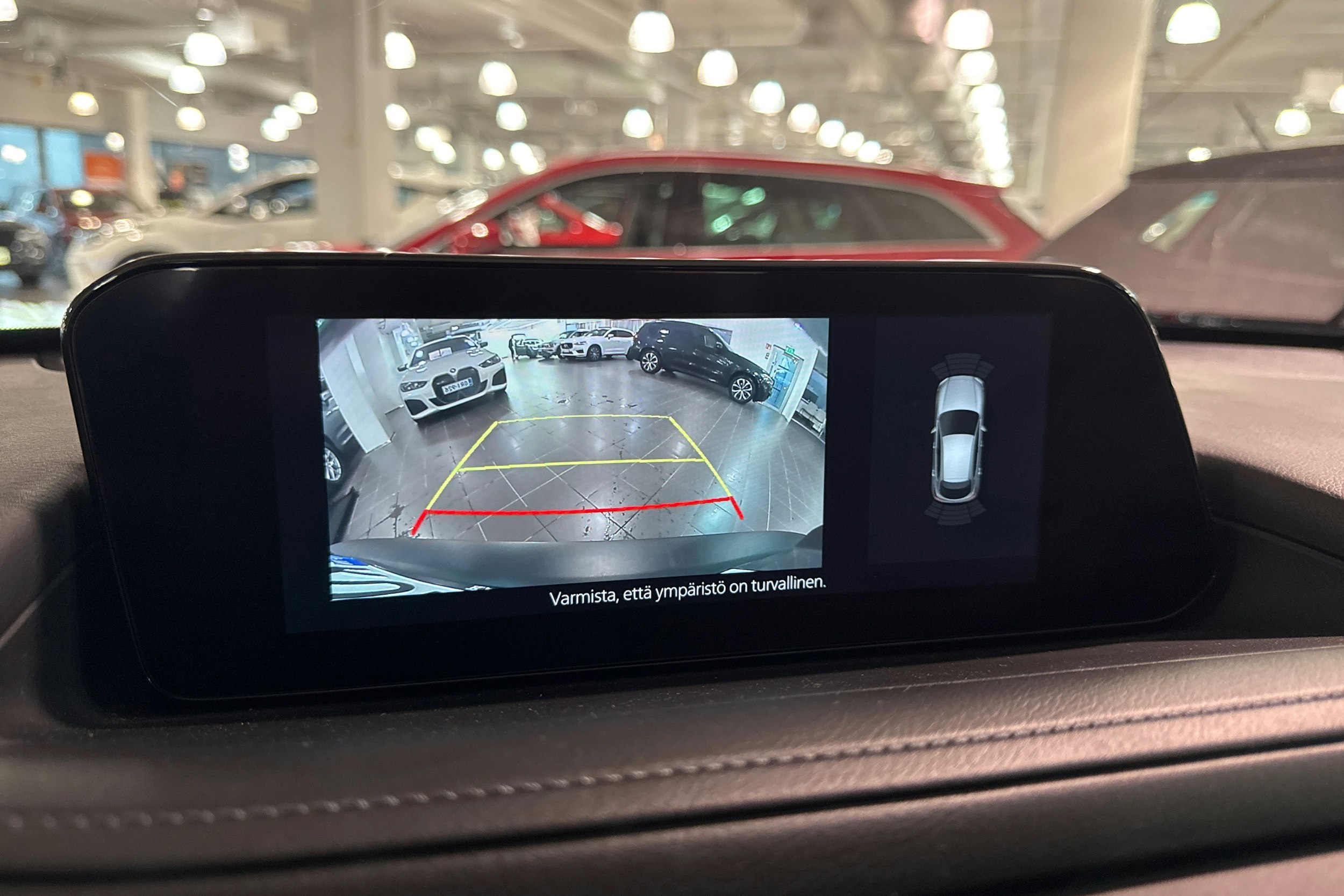 harmaa Mazda CX-30 2022 kuva 20.