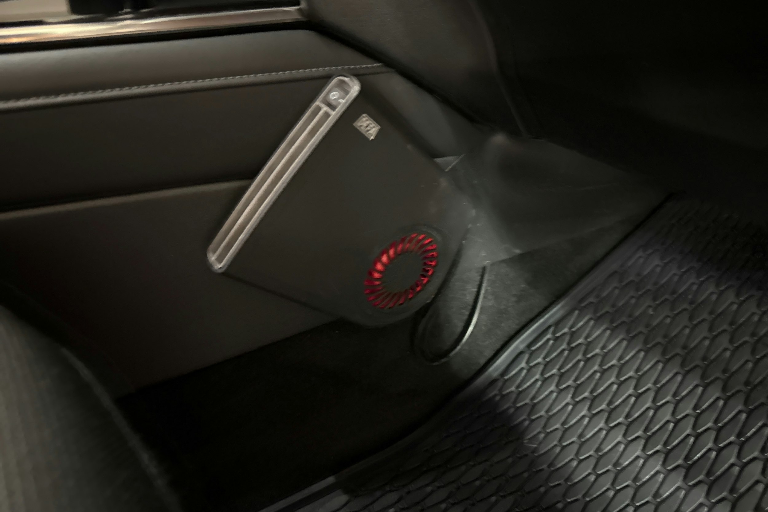 harmaa Mazda CX-30 2022 kuva 22.