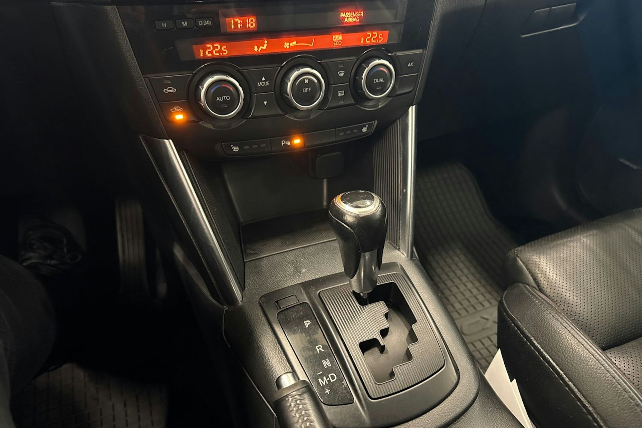 valkoinen Mazda CX-5 2013 kuva 15.