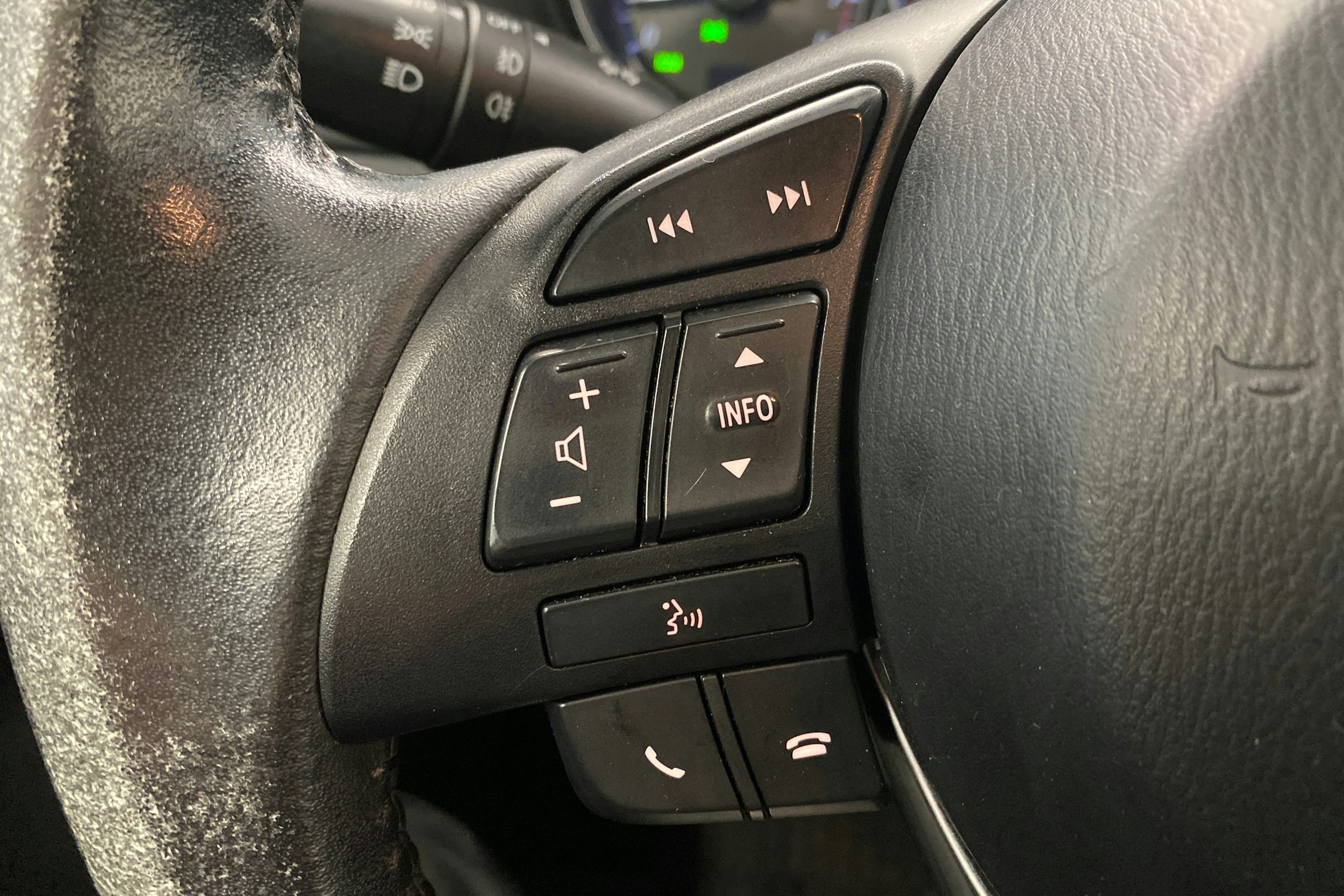 sininen Mazda CX-5 2013 kuva 14.
