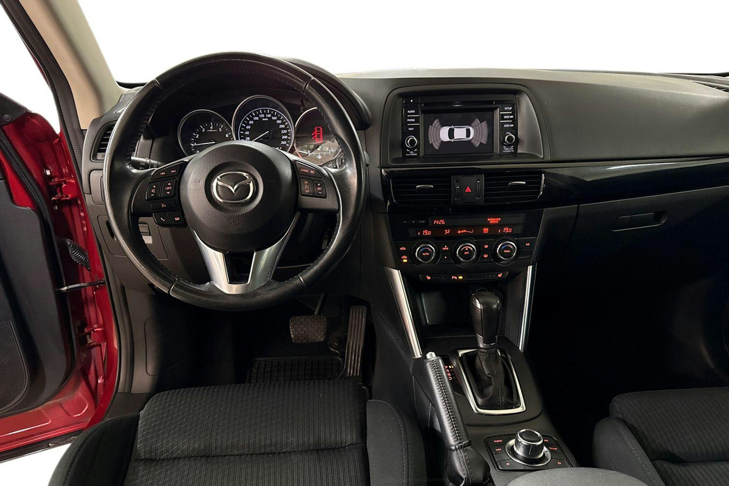punainen Mazda CX-5 2014 kuva 9.