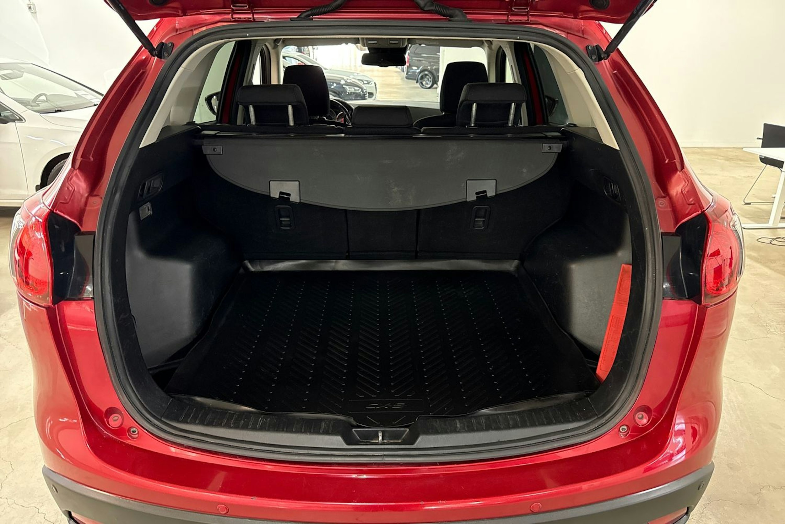 punainen Mazda CX-5 2014 kuva 14.