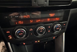 punainen Mazda CX-5 2014 kuva 23.