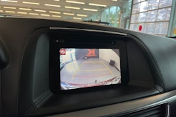 Punainen Mazda cx-5 2015 kuva 22.