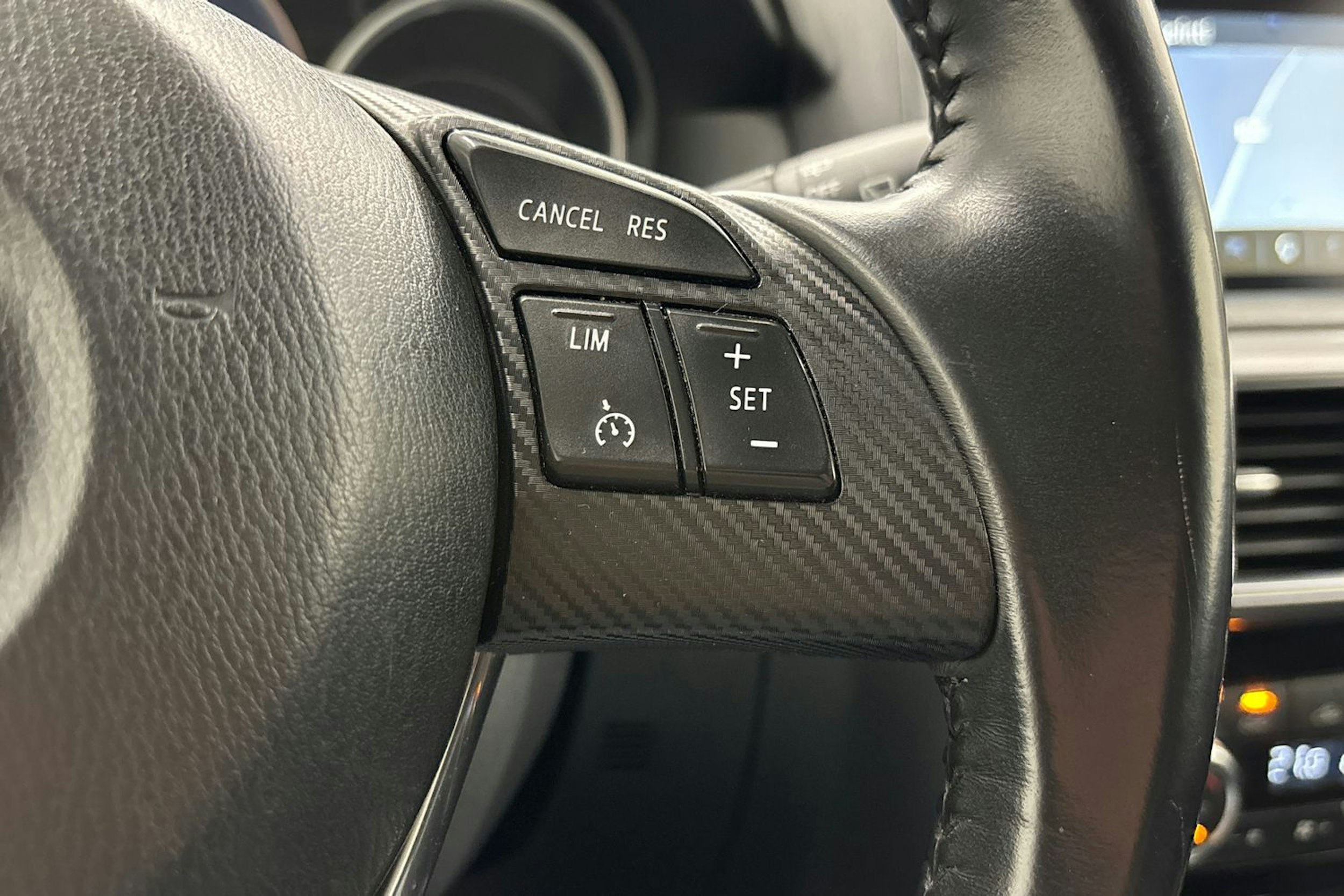 musta Mazda CX-5 2016 kuva 17.