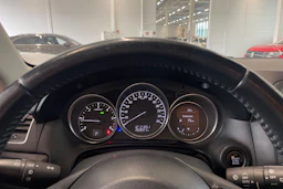 valkoinen Mazda CX-5 2016 kuva 13.