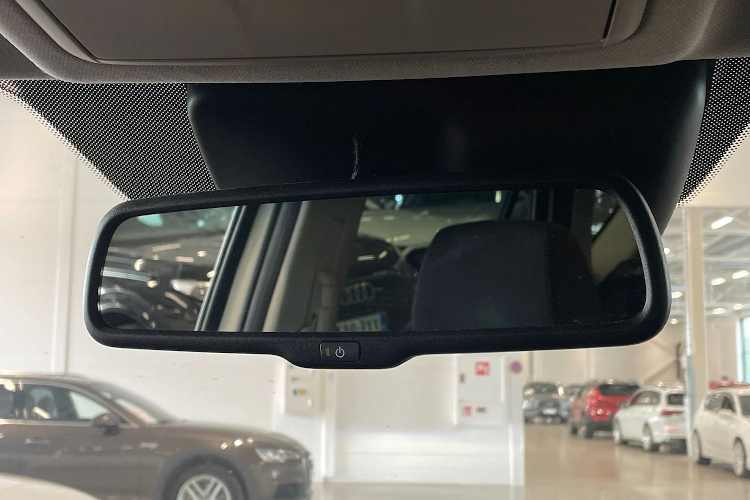 valkoinen Mazda CX-5 2016 kuva 17.