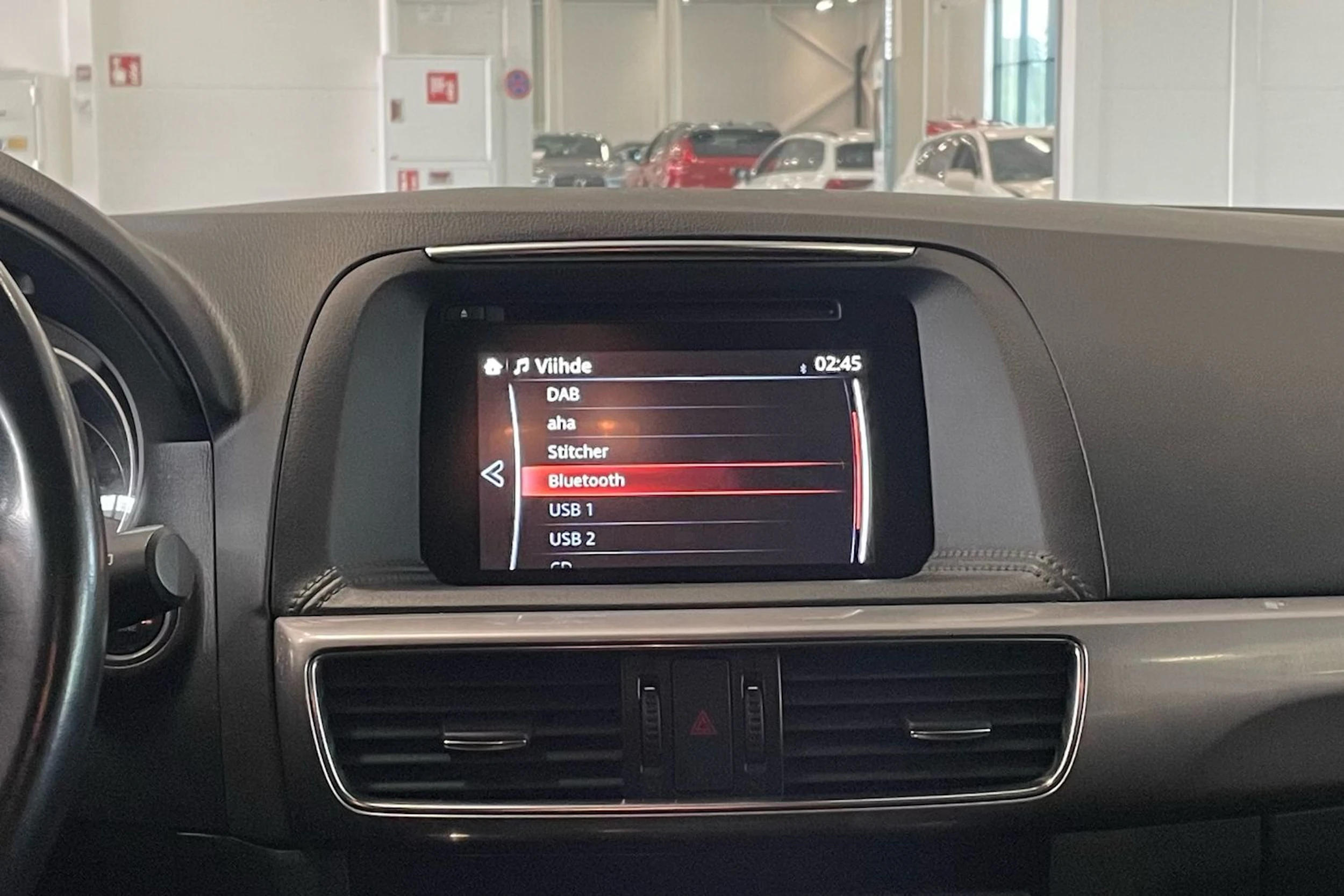 valkoinen Mazda CX-5 2016 kuva 19.