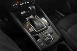 punainen Mazda CX-5 2017 kuva 18.