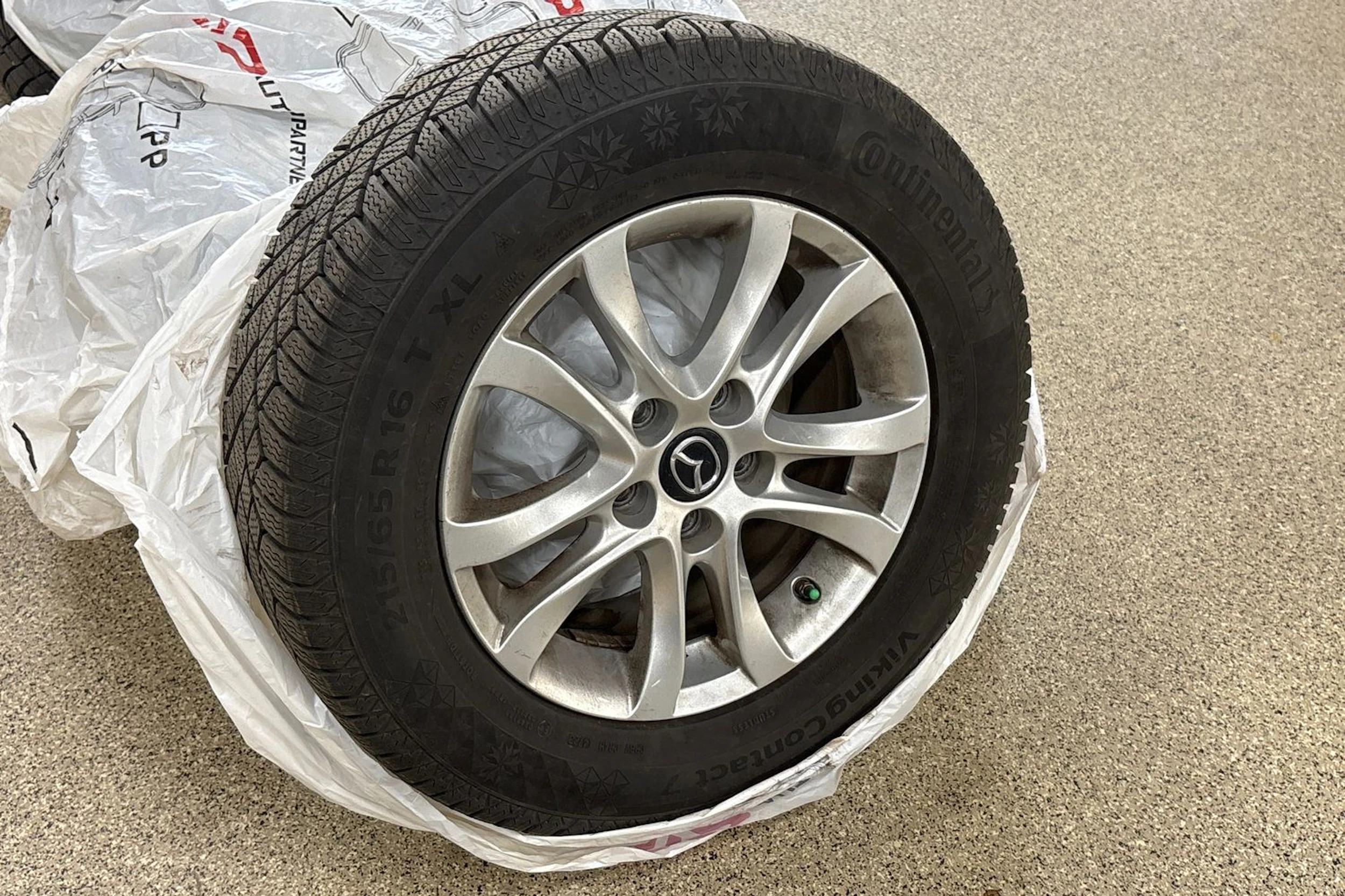 punainen Mazda CX-5 2017 kuva 23.